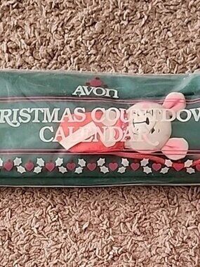Vintage AVON Christmas Countdown Advent Calendar Mouse Factory Sealed New